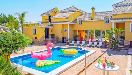 Cubo's Villa Bresell Golf & Family Fun