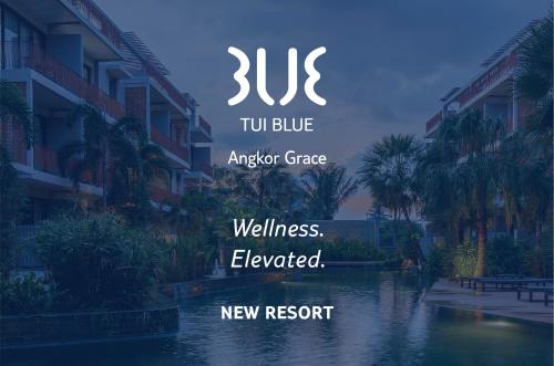 ein Schild mit der Aufschrift „Türkis TPU Blau Flughafengarage weaknessesledgedledged“ in der Unterkunft TUI BLUE Angkor Grace Wellness Resort in Siem Reap