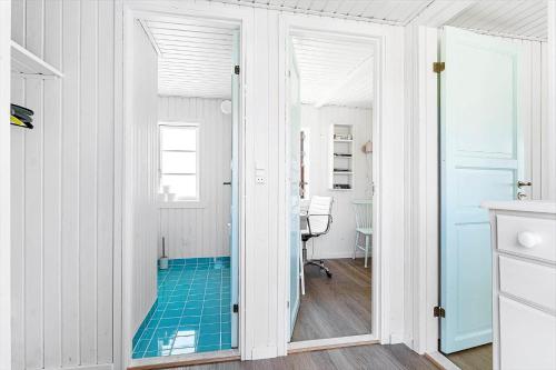 Et badeværelse på LN2023-Hjorring-Sondre-Strandvej-1