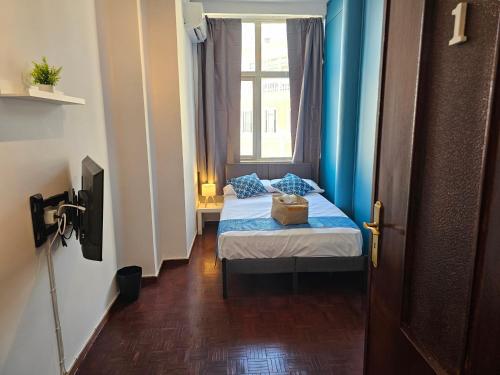 Blife Portugalya - private rooms at Santantonya 2nd floor