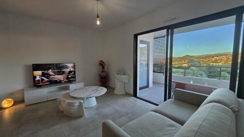 Nepita-Dolce-Vita T2 sea view