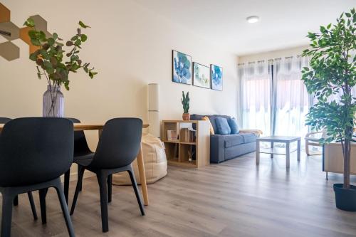 Apartment with pool-2Bedrooms 2Bathrooms-Málaga