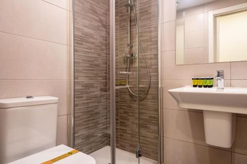 Apartment with pool-2Bedrooms 2Bathrooms-Málaga
