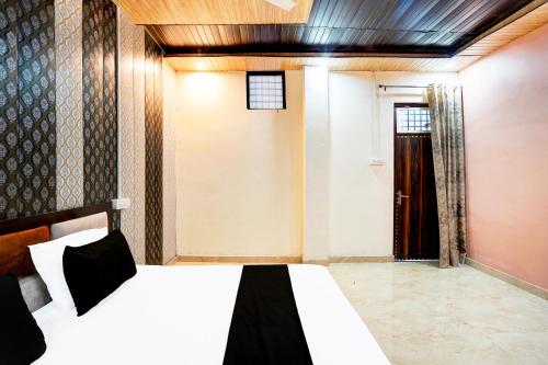 Fotografie z fotogalerie ubytování Hotel O SIKANDRA INN v destinaci Sikandra