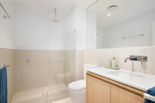 Bilik mandi di Modern fully equipped apartment 2B2B
