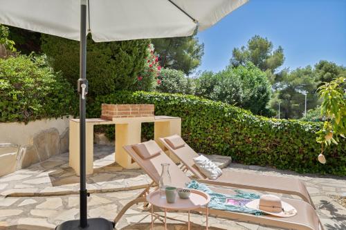 Authentic groundfloor apartment in beautiful villa, Javea
