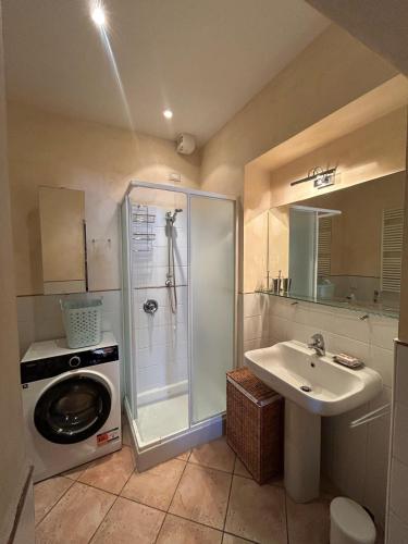 Ένα μπάνιο στο Casa Caterina