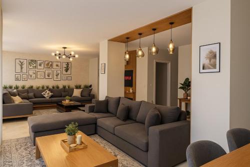 WS Luxury Apartment for Families with 5G Internet