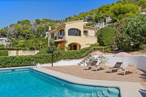 Spacious apartment in authentic villa Javea with amazing views