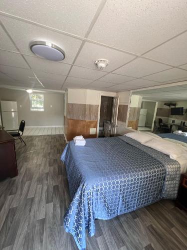 Gallery image of Bel Air Inn in West Springfield