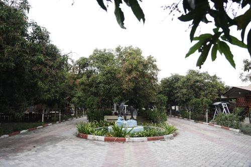 Zahrada ubytování Aarambh Jungle Vista Resort, Gir