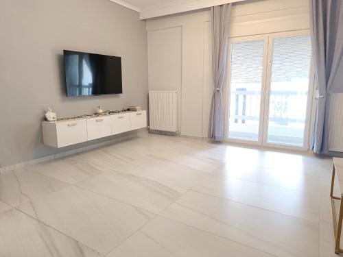 Comfort Corner Spacious & Quiet 2BR Apartment in Thessaloniki