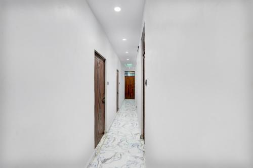 Gambar di galeri bagi SPOT ON HOTEL R.V.GRAND di Kānpur