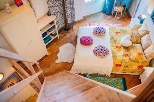 Posezení v ubytování Petite Maison de Resource avec Cuisine