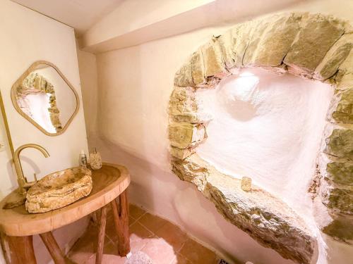 Fotografie z fotogalerie ubytování Petite Maison de Resource avec Cuisine v destinaci Rennes-les-Bains