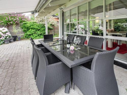 Imagen de la galería de Holiday Home Cedomir - 625m from the sea by Interhome, en Hornbæk