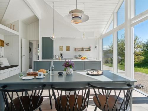 Galeriebild der Unterkunft Holiday Home Gregor - 300m from the sea by Interhome in Hørve