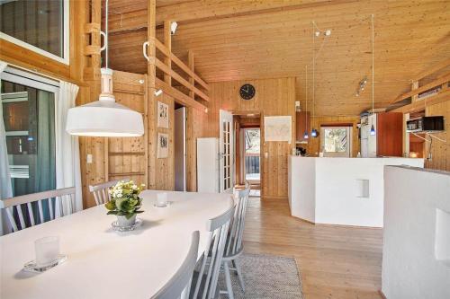 Una cocina o cocineta en JB154-Fjerritslev-Bredvandet-34