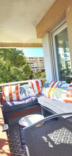 Appartement spacieux, lumineux et climatisé, proche tram V photo 22