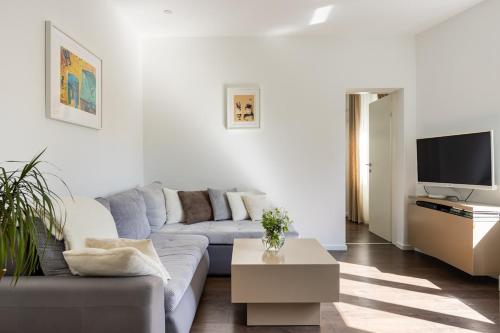 White Zagreb Apartment
