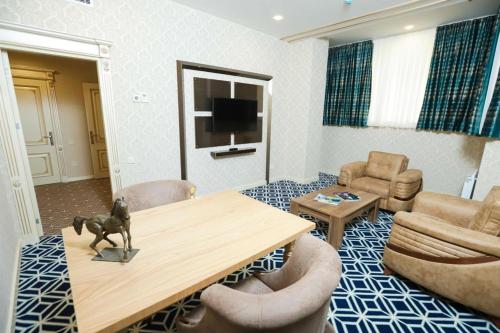 Ruang duduk di Nerimanov Krone Hotel