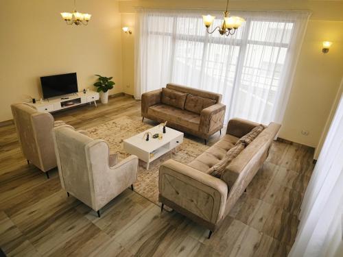 Serene & Chic Apartment next to UNECA