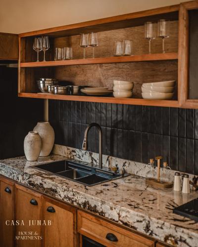 Kuhinja ili čajna kuhinja u objektu Casa Junab - Apartments