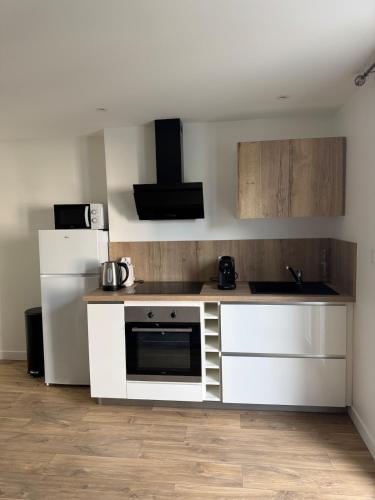 Longchamps 3 - Appartement moderne, 1 chambre, neuf, clim