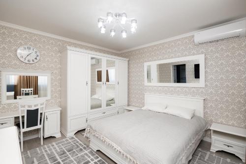 Aparthotel Royal Status