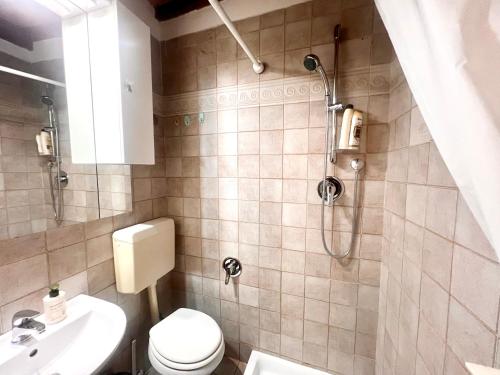 Heart of Florence Duomo Charming and Cozy Apartment