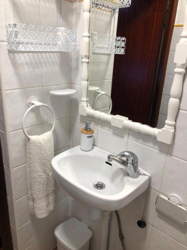 Ένα μπάνιο στο Casa Quimar