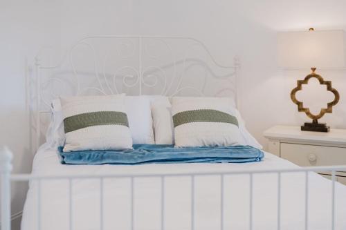Кровать или кровати в номере Grand opening Vacation rental single family home