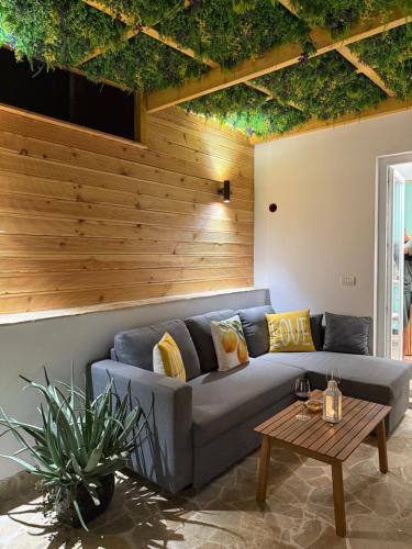 Lemon Garden Cozy 2BR Apt Private Garden Center