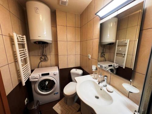 Ένα μπάνιο στο Tulip Studio Deluxe, Grand Resort Pamporovo