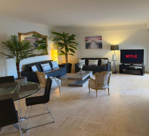 Marilyn Beach - Vue mer, terrasse, garage privé