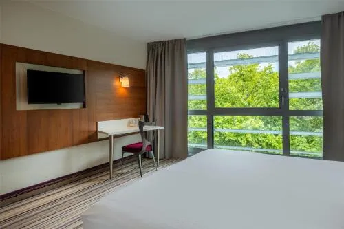 Spark by Hilton Lyon Ouest photo 13