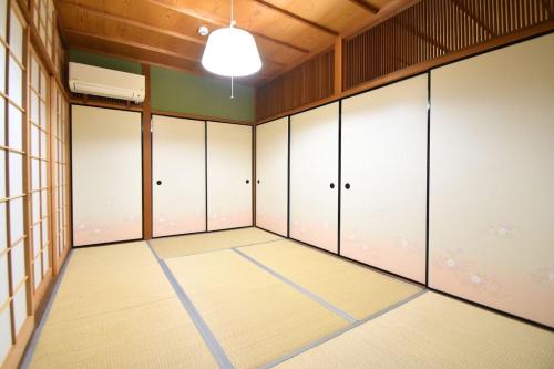 高松市にあるCommons Lodge Hikariのギャラリーの写真