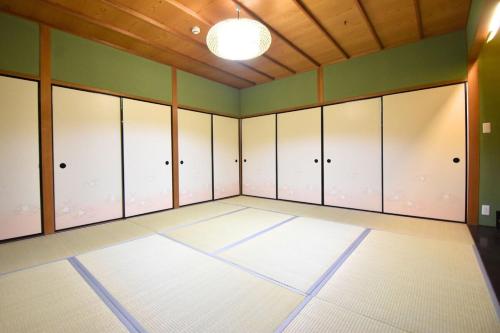 高松市にあるCommons Lodge Hikariのギャラリーの写真