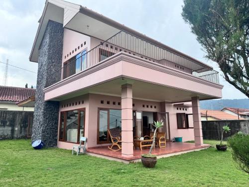 Edificio en el que se encuentra la villa