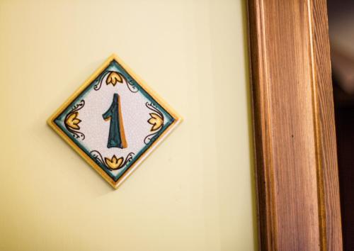 B&B Porta Bagniに飾ってある許可証、賞状、看板またはその他の書類