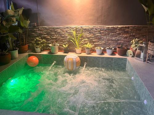 Galeriebild der Unterkunft Relax in Style at Angeles Newest Pool Villa Retreat in Tacondo