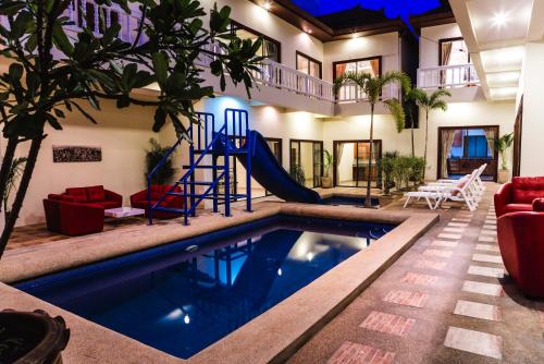 Swimmingpoolen hos eller tæt på Avoca Pool Villas