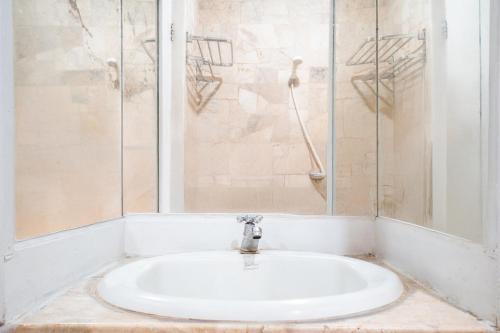 Koupelna v ubytování Rehat at Hotel 10 Buah Batu