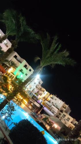 Бассейн в Open Space Jasmine Residence или поблизости