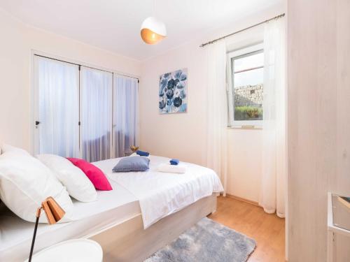 Apartments Lotea - Two-Bedroom Apartment with Terrace
