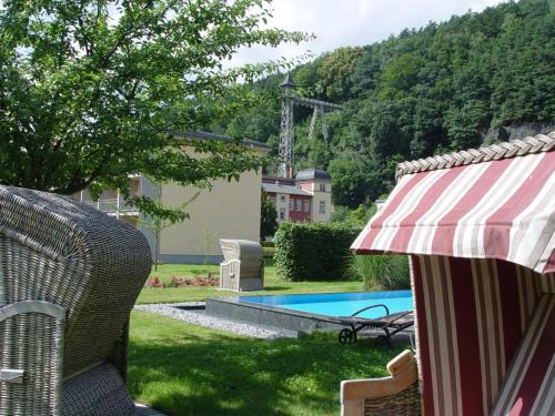Bazén v ubytování Parkhotel Bad Schandau mit SPA nebo v jeho okolí