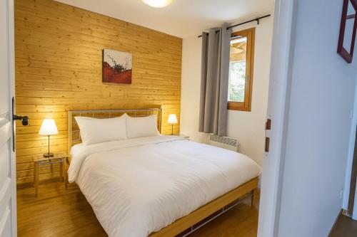 Postel nebo postele na pokoji v ubytování Orelle 3 Vallées - 2 pièces 6 personnes