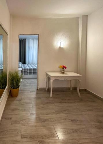 Calpe apartamento casco antiguo reformado wifi parking aire acondicionado patio barbacoa y balcon welcome cycling teams