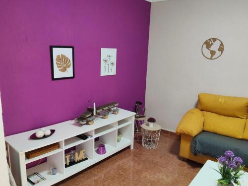 Χώρος καθιστικού στο Rincón de Joel Habitación con baño privado