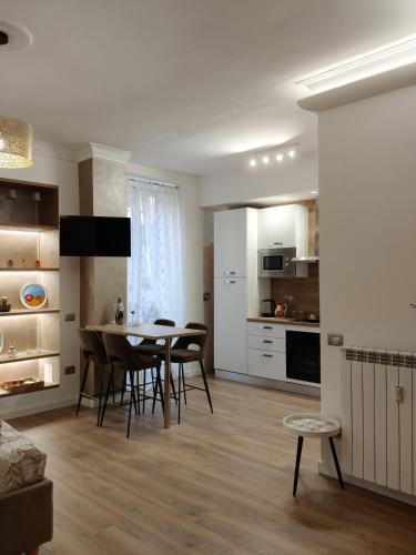 Metro Re di Roma Apartment